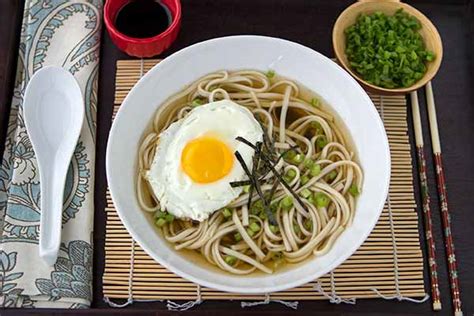  Tsukimi Udon: Món Mì Rất Thơm & Ngọt Lành Khó Chối Trời!